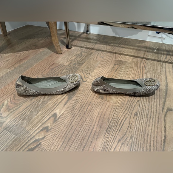 Tory Burch flats - Picture 4 of 5